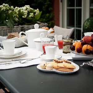 Elena's Bed & Breakfast